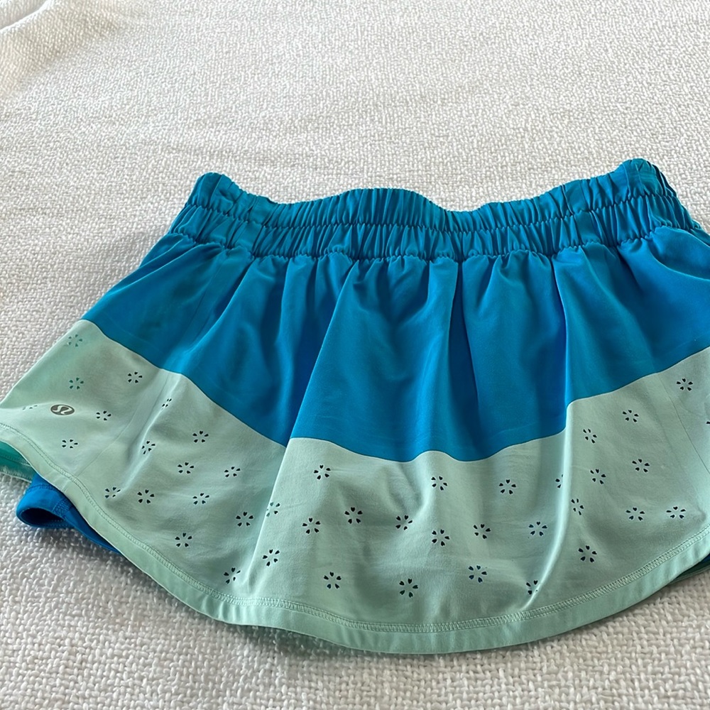 Lululemon Skirt Size 6